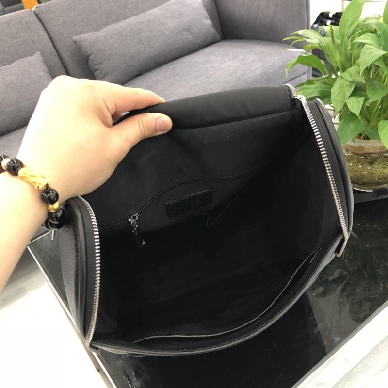 Fake Gucci 3838 Men Leather Backpack Black Cheap