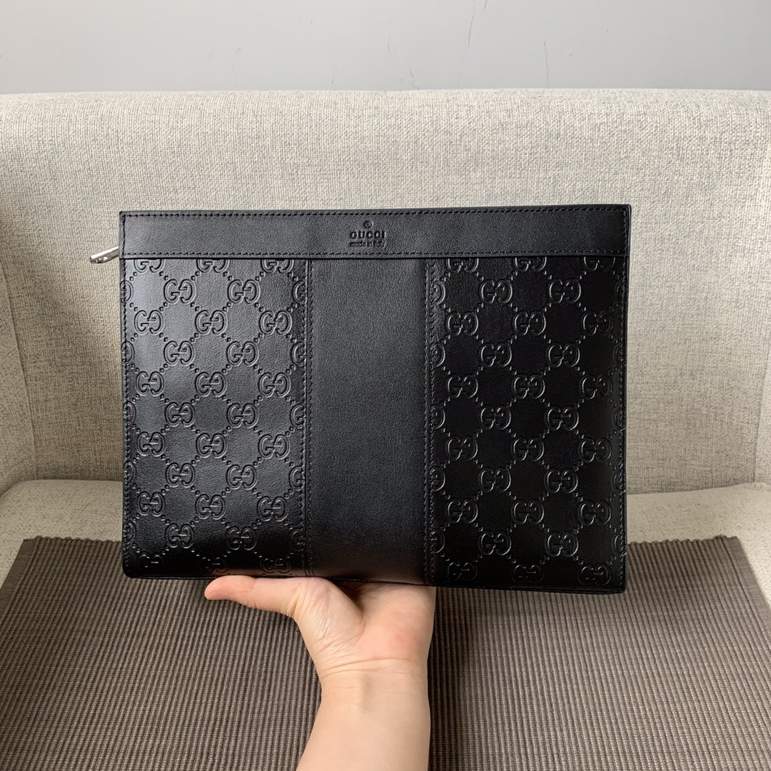 Fake Gucci Gucci Signature Soft Black Pouch For Men