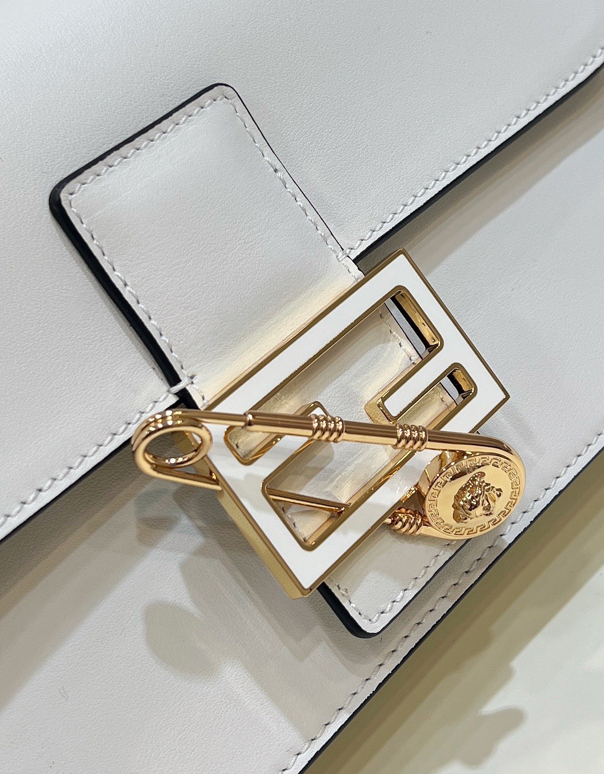 Fendi Baguette Brooch Fendace White Leather Bag With Double Straps