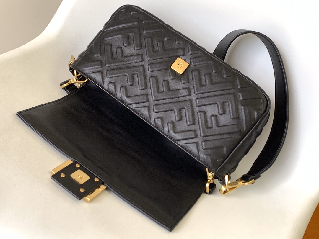 Fendi Baguette Nappa Leather Bag in Black