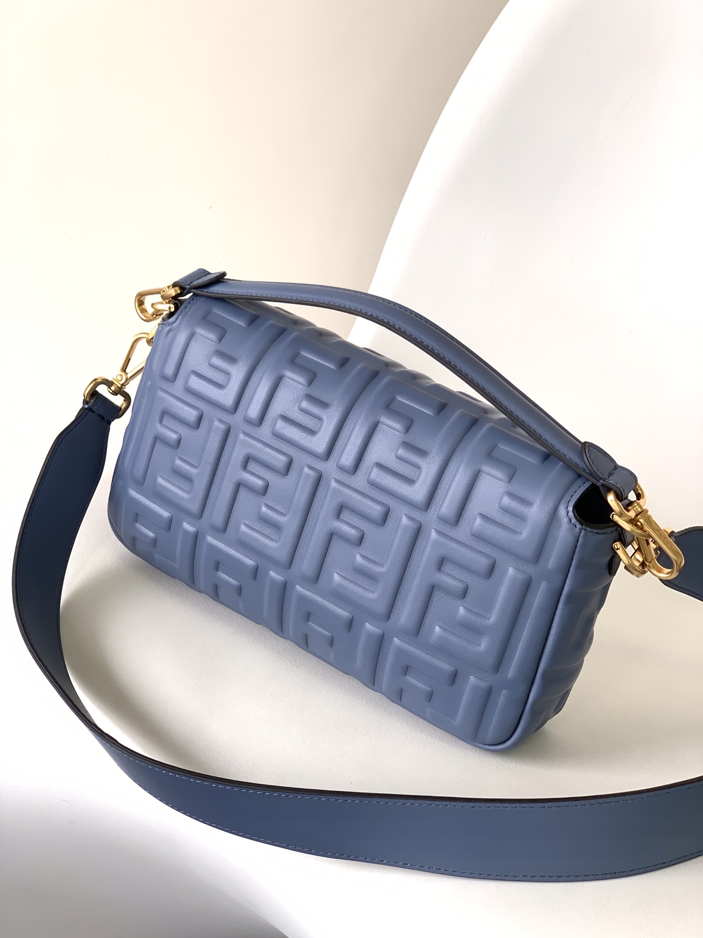 Fendi Baguette Nappa Leather Bag in Blue