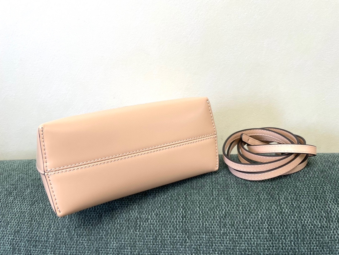 Fendi By The Way Mini Small Boston Bag in Light Pink Leather 