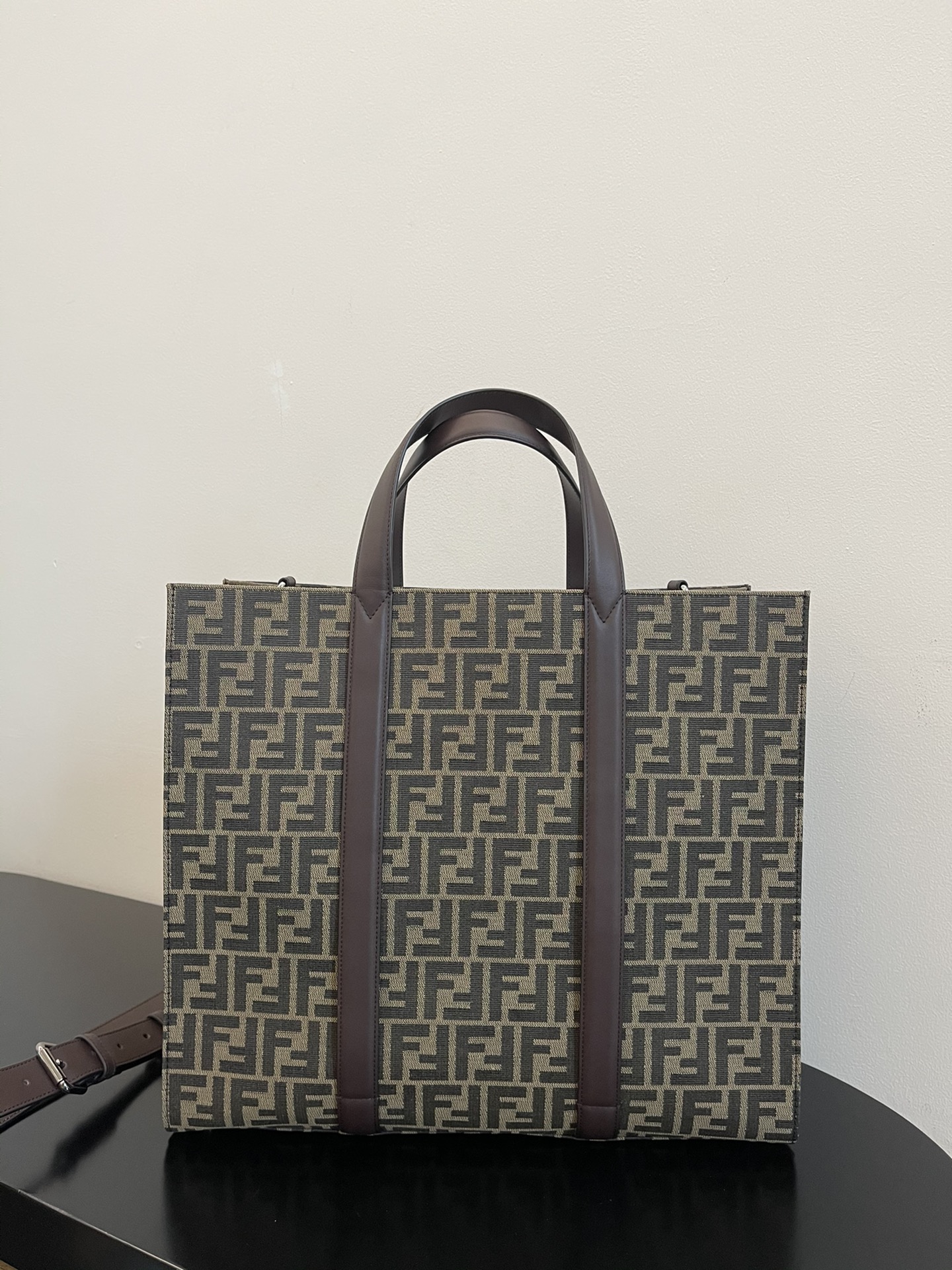 Fendi Fendi 1 Men Tote Bag 