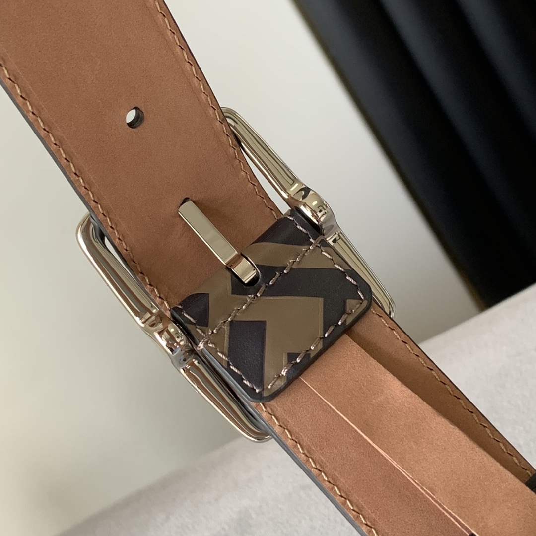 Fendi Leather Belt Width 3.5cm 011