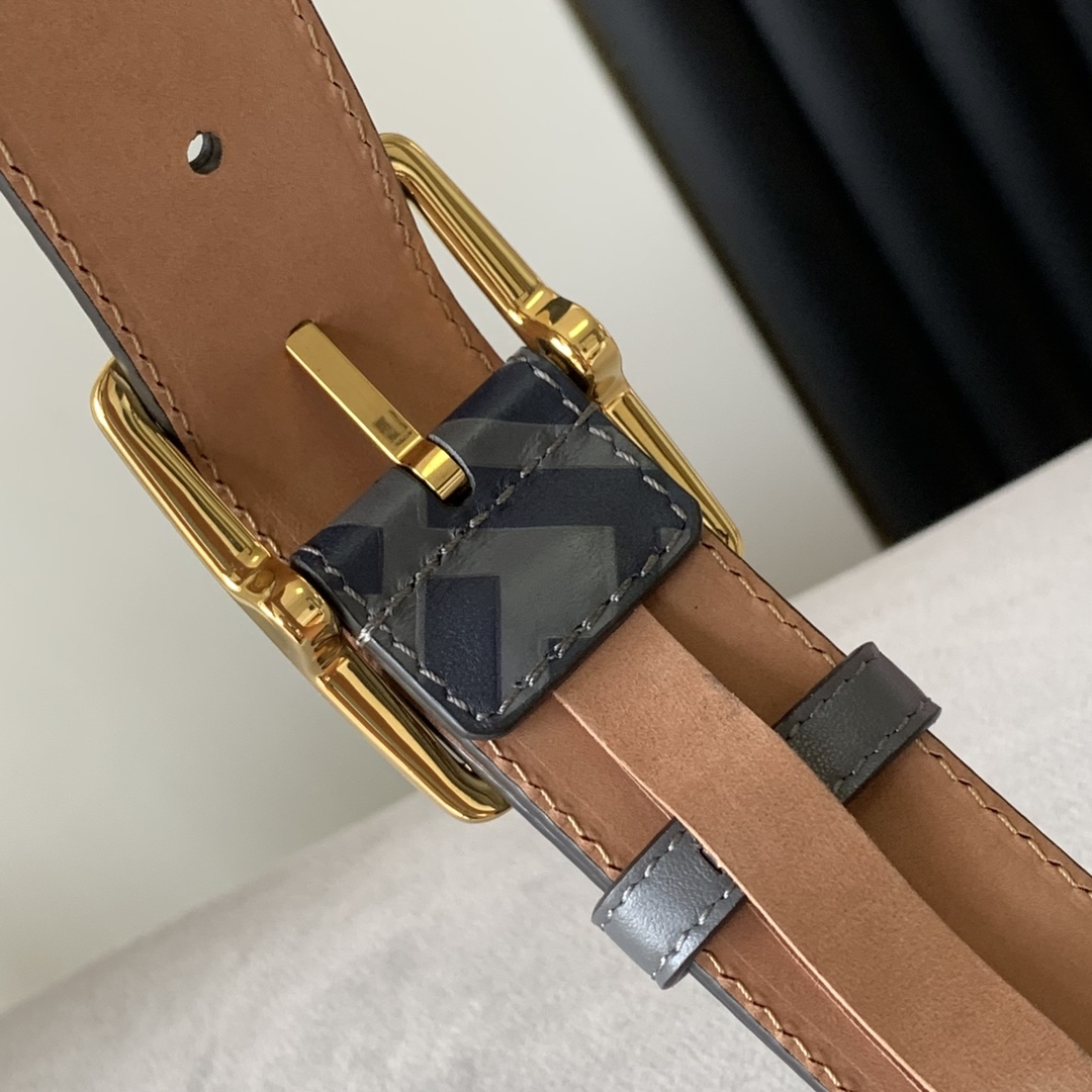 Fendi Leather Belt Width 3.5cm 015