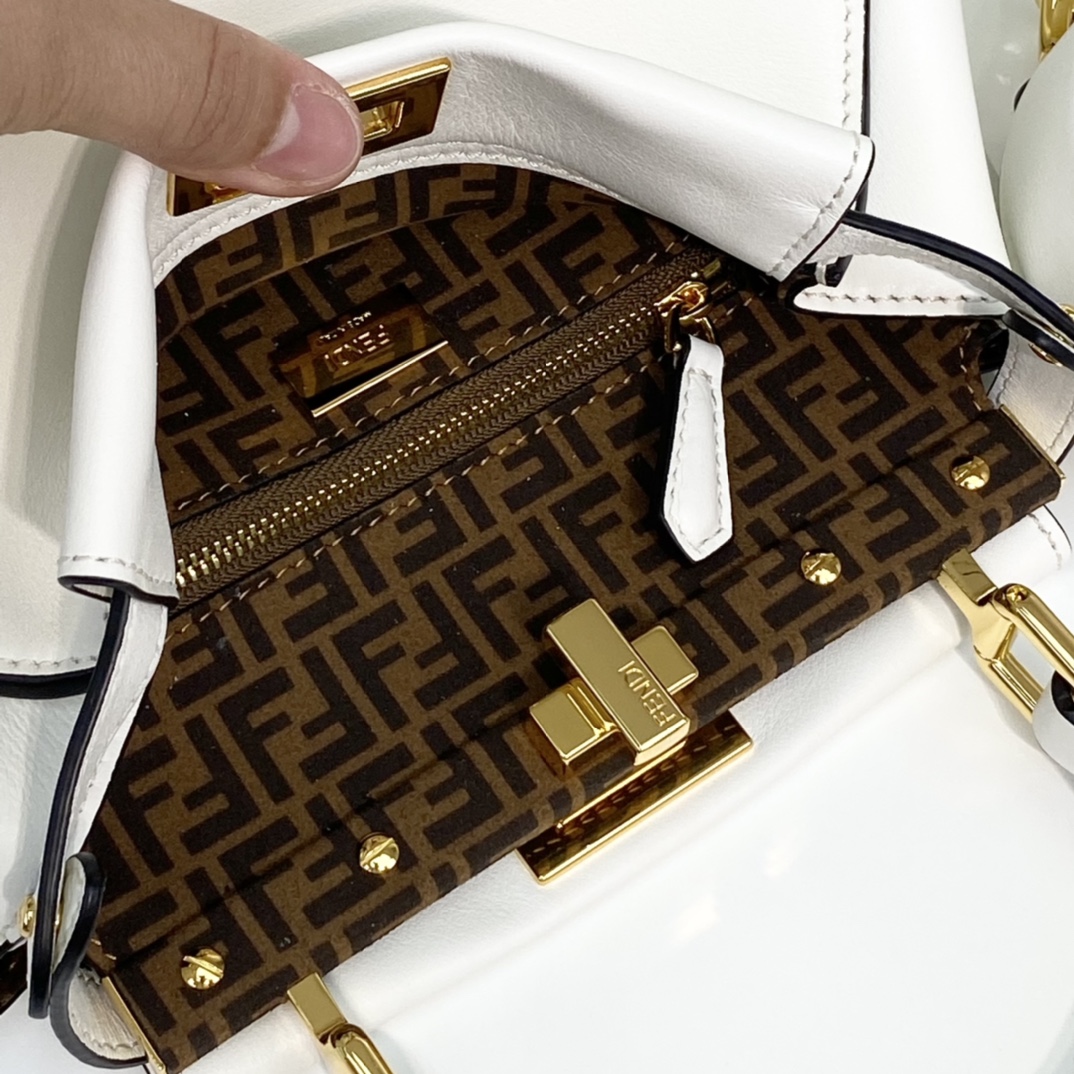 Fendi Mini Peekaboo White Leahter Bag