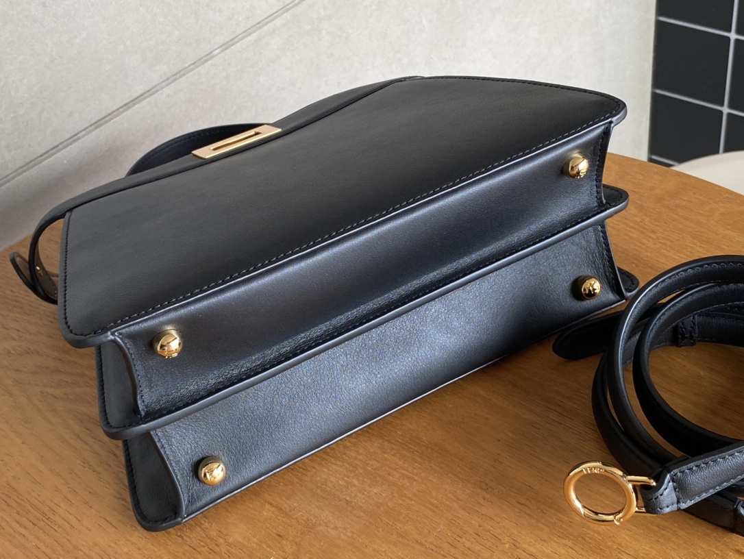 Fendi Peekaboo Soft Medium Black Padded Nappa Leather Bag Black