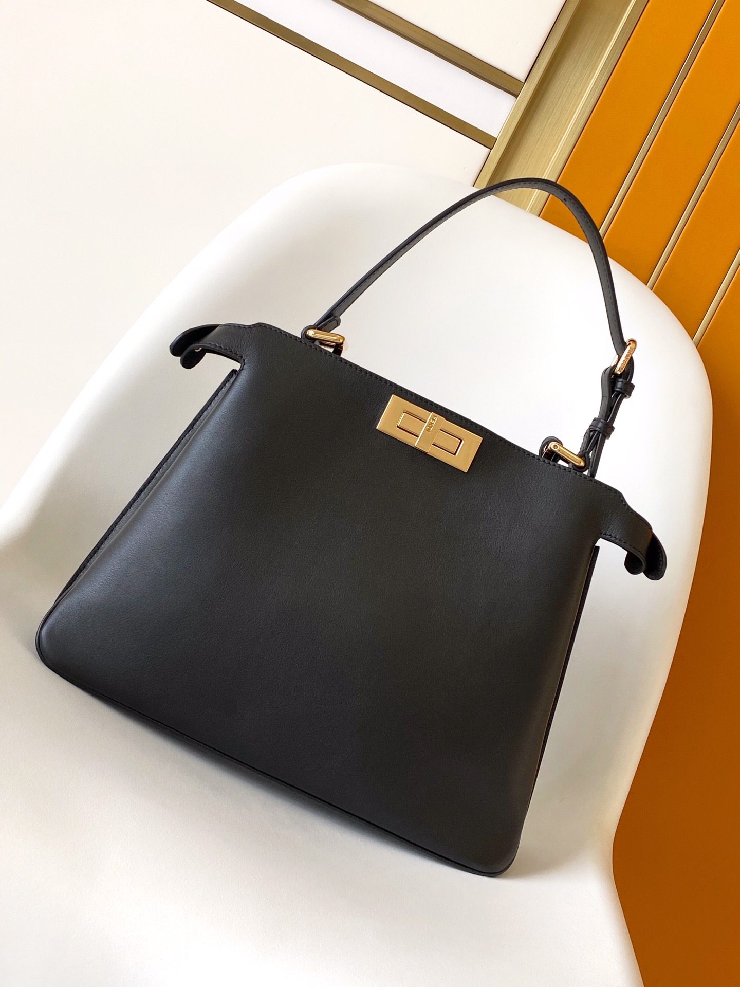 Fendi Peekaboo Soft Medium Leather Bag in Black