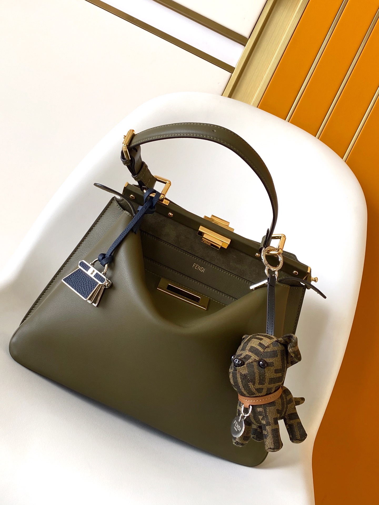 Fendi Peekaboo Soft Medium Leather Bag in Green