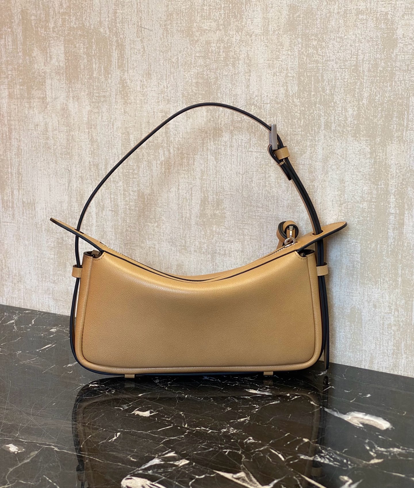 Fendi Simply Small Handbag Beige Leather