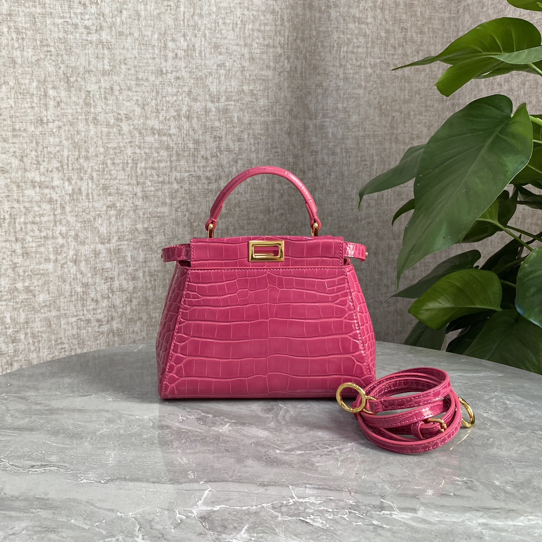 Fendi Small Peekaboo Bag Crocodile-Embossed Leather With Chain Pink