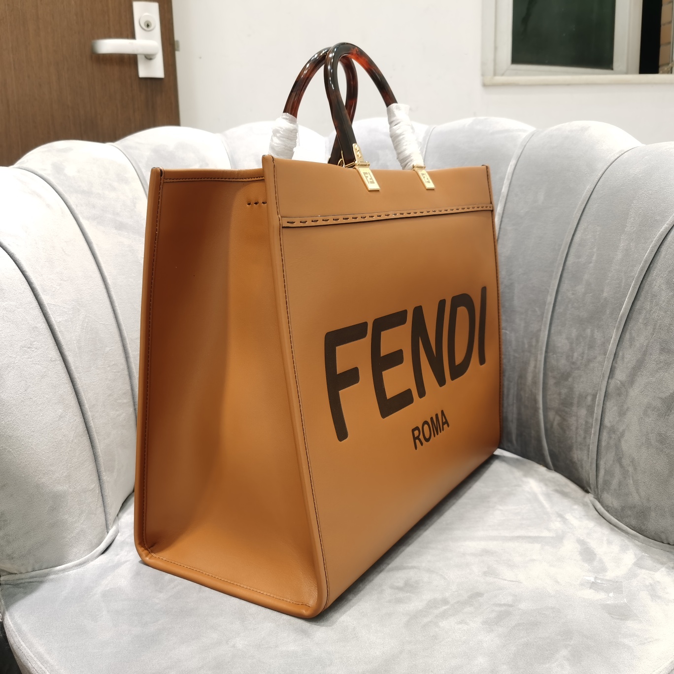 Fendi Sunshine Brown White Leather Shopper