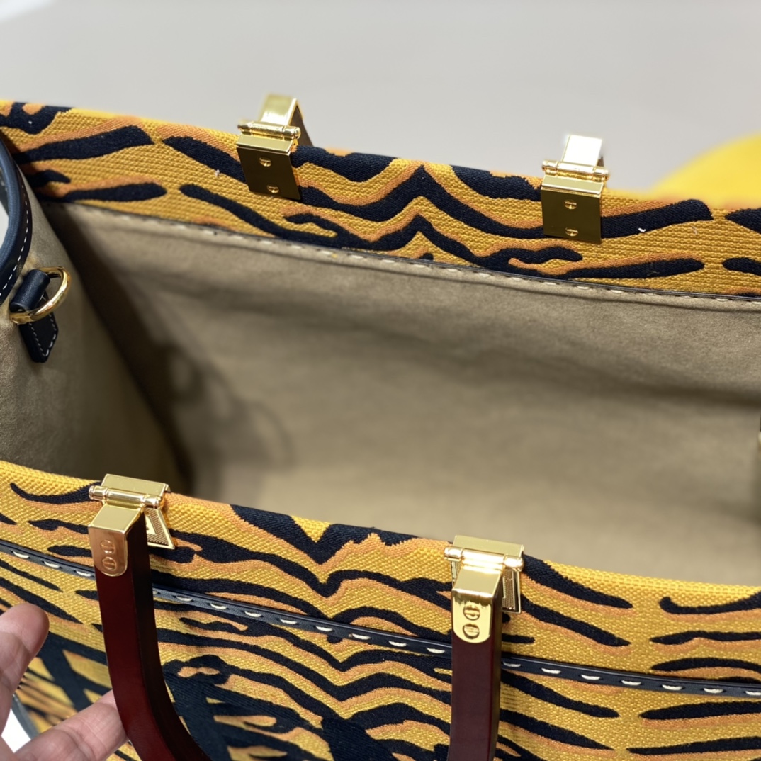 Fendi Sunshine Medium Shopper Bag from the Spring Festival Capsule Collection