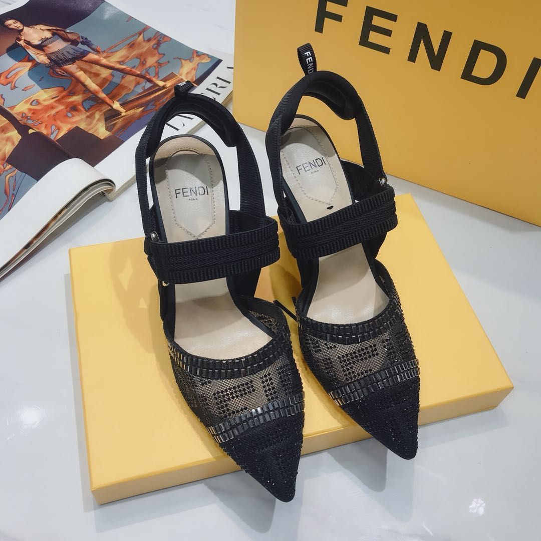 Fendi Women Colibri Pumps-0043 35-42