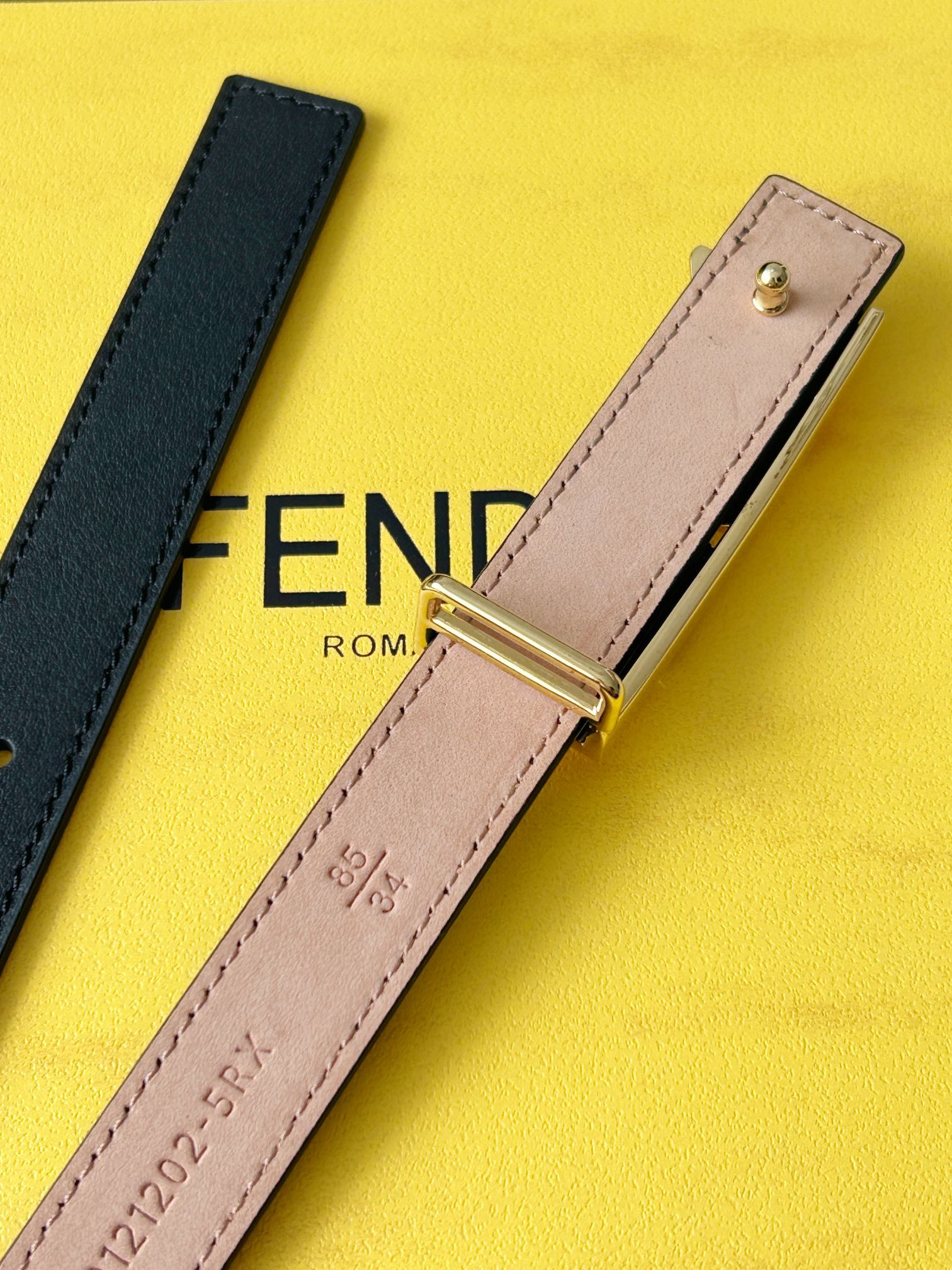 Fendi Womens Leather Belt Width 2.0cm-0001