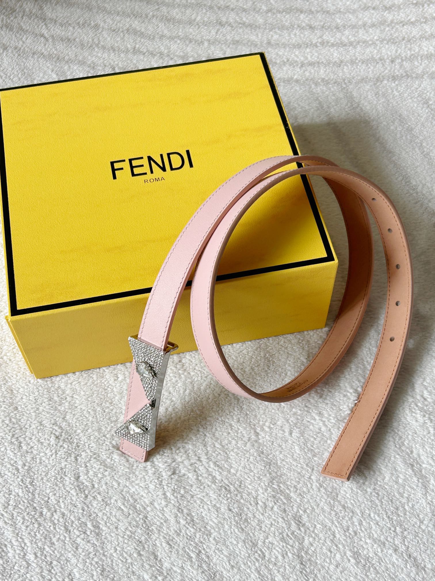 Fendi Womens Leather Belt Width 2.0cm-0013