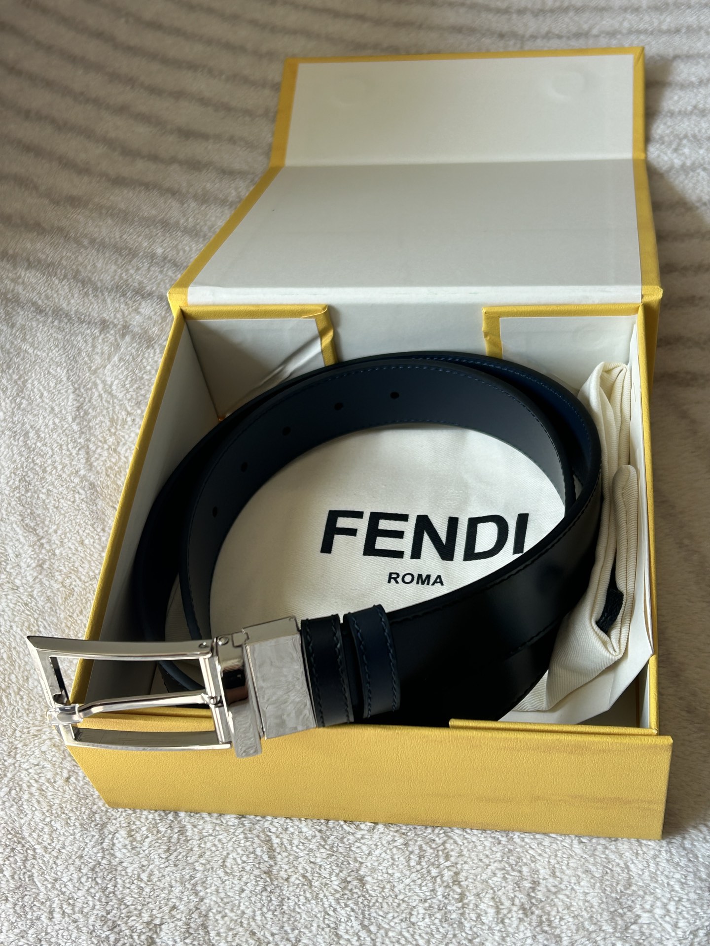 Fendi Womens Leather Belt Width 2.0cm-0020