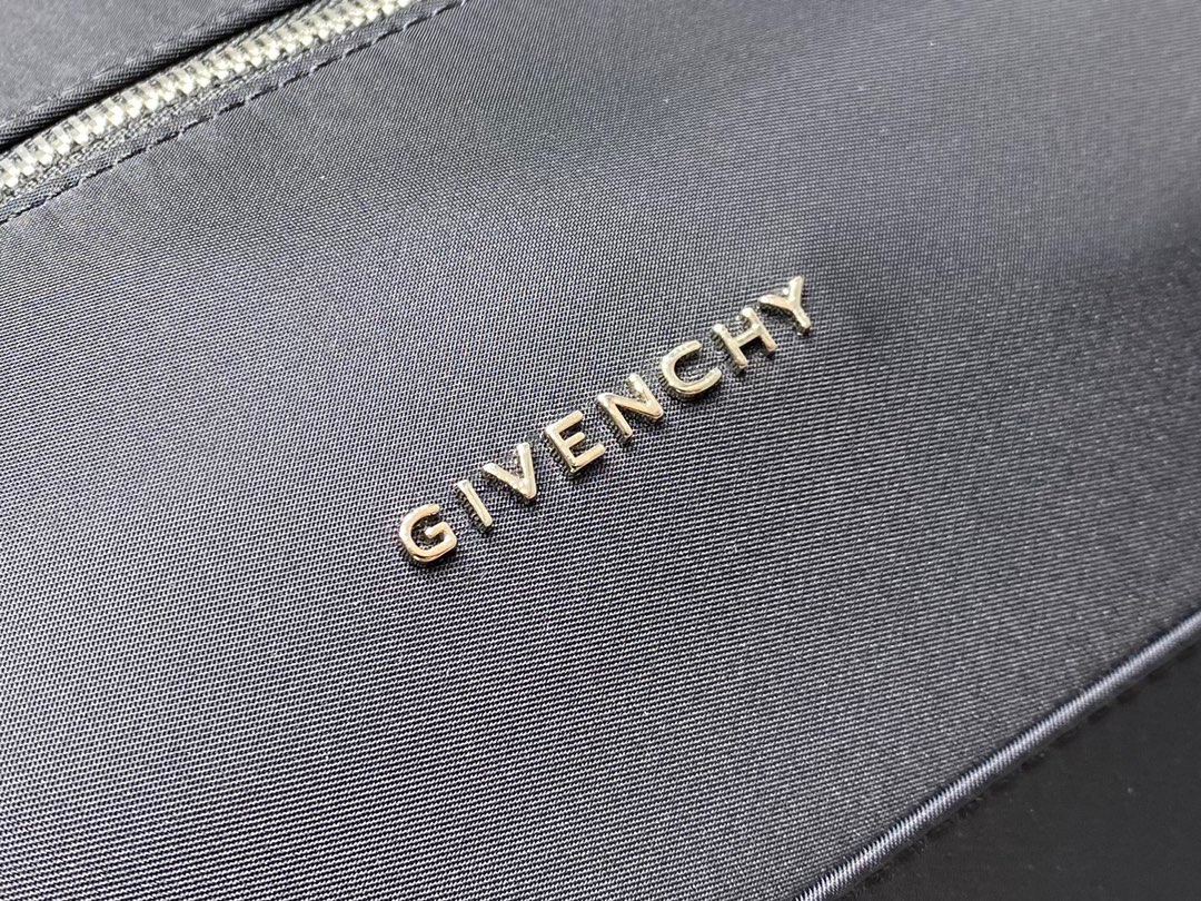 Givenchy Mens Backpack Black-005