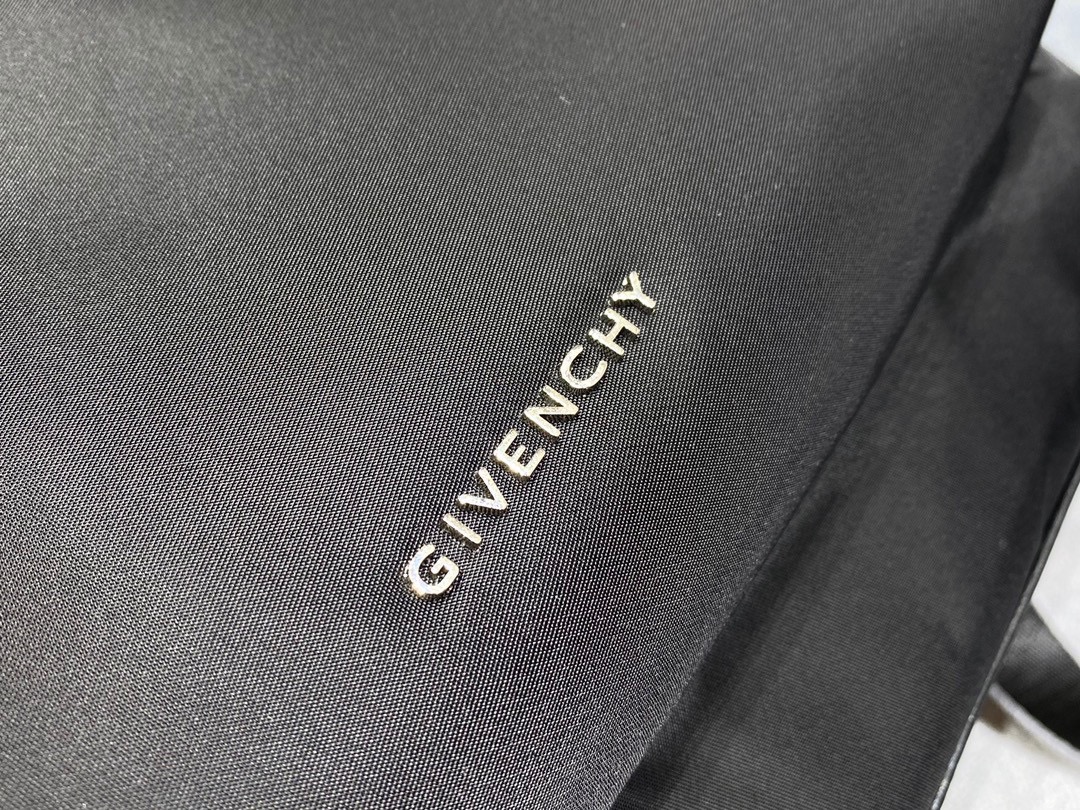 Givenchy Mens Backpack Black-007