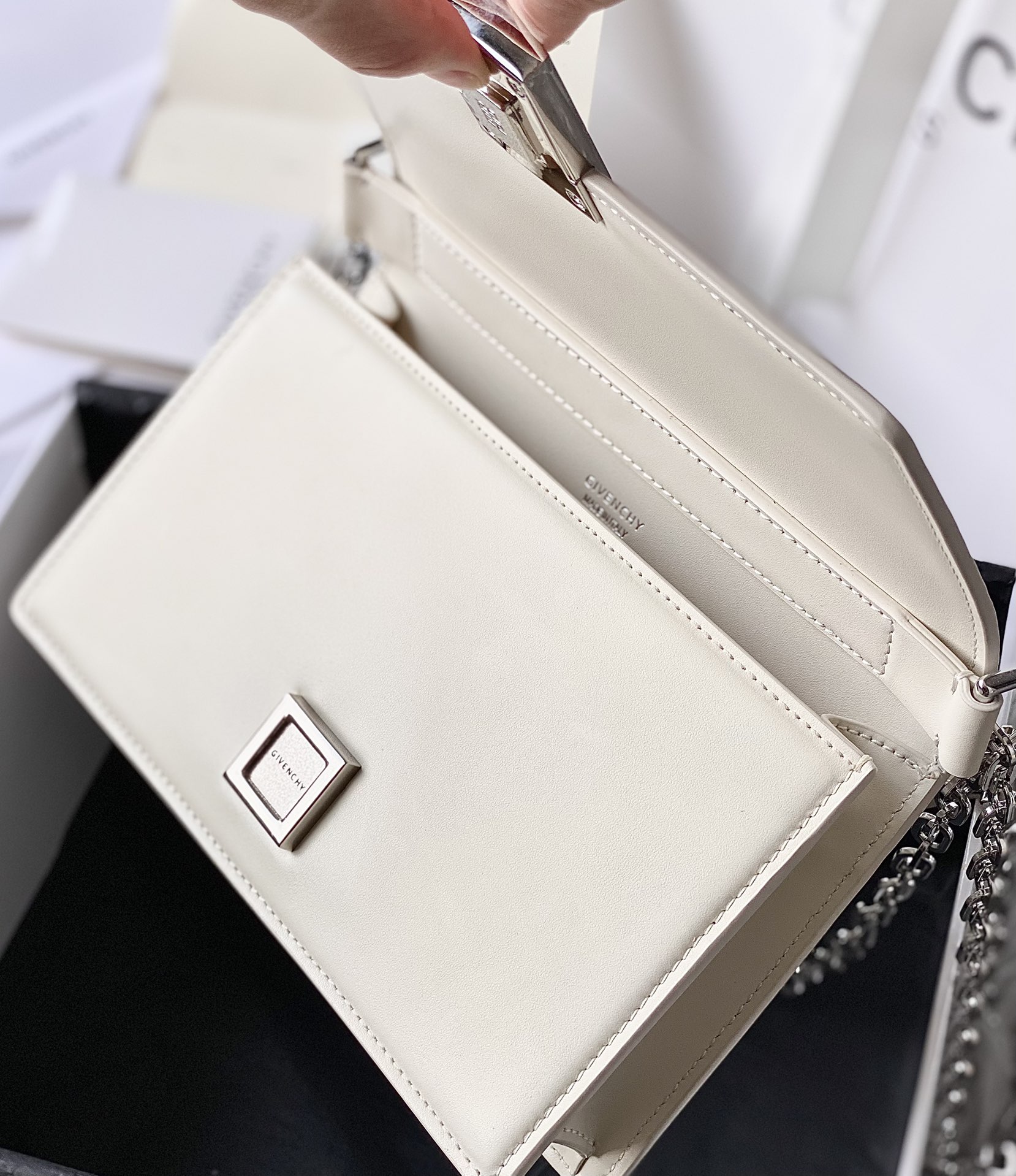 Givenchy Small 4G Bag in Box Leather With Chain White With Silver