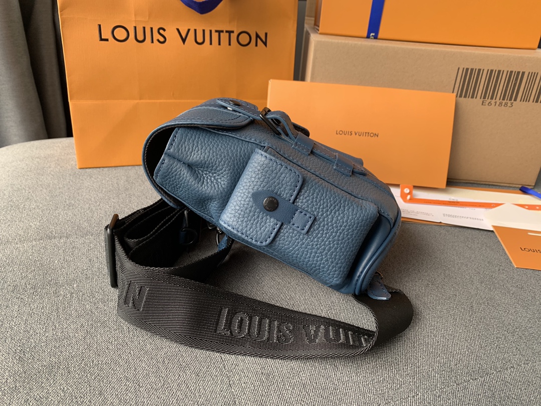 Good Reviews Louis Vuittion M58493 CHRISTOPHER XS Backpack Navy Blue Taurillon Leather