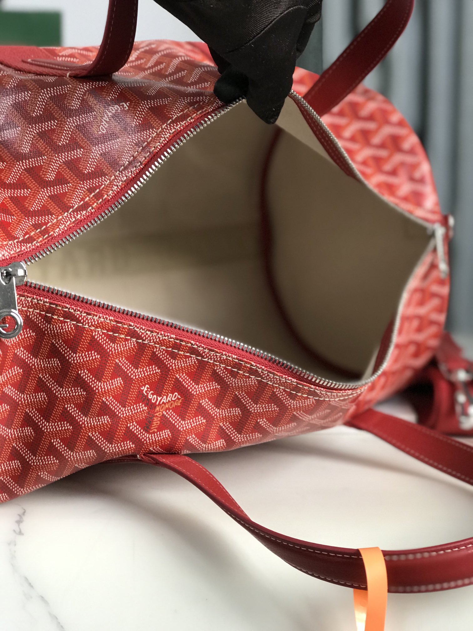 Goyard Barrel 40 Sports Bag Red