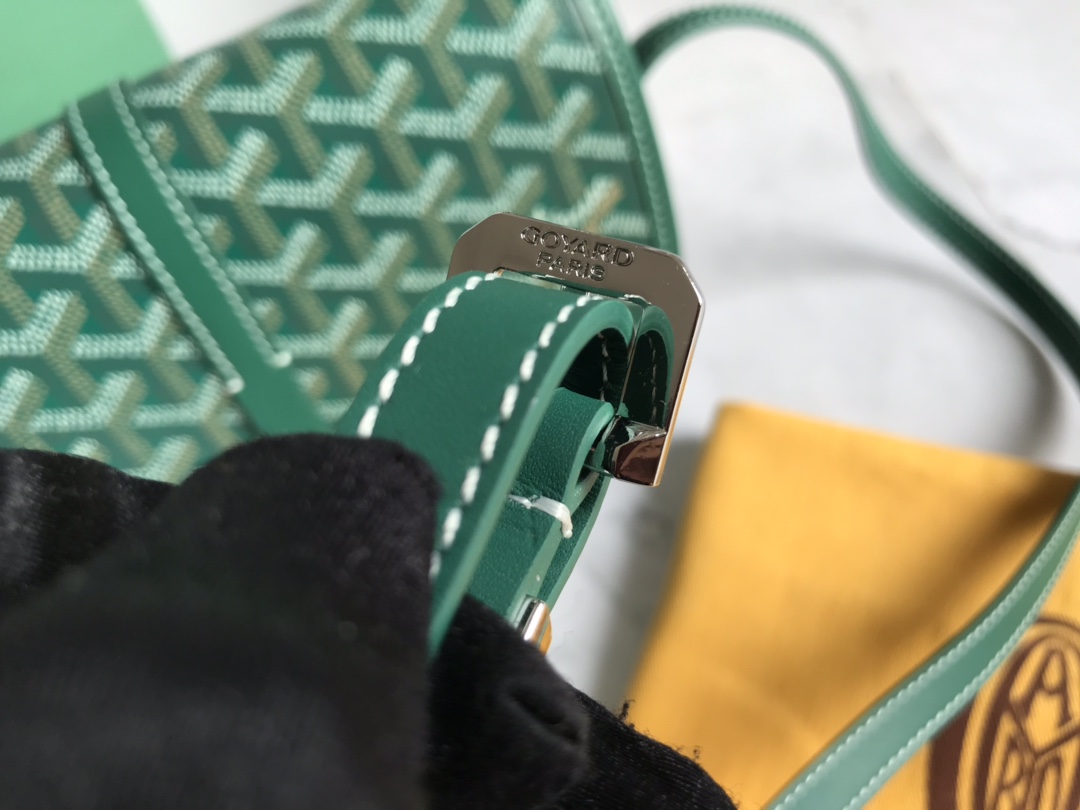 Goyard Belvedere PM Bag Messenger Bag Green