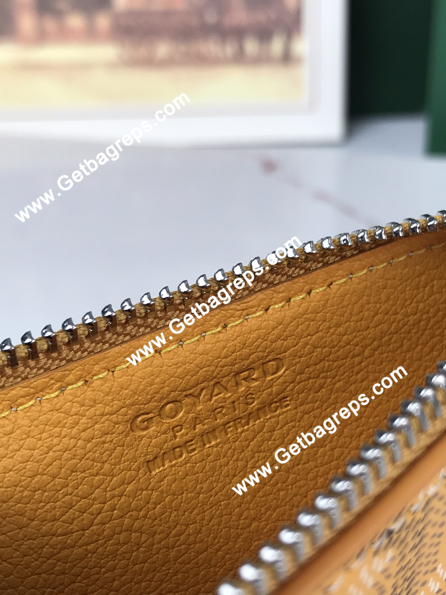 Goyard Bourbon Zipped Card Holder 020244-1