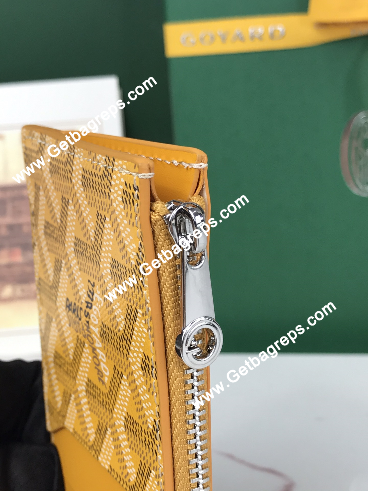 Goyard Bourbon Zipped Card Holder 020244-1