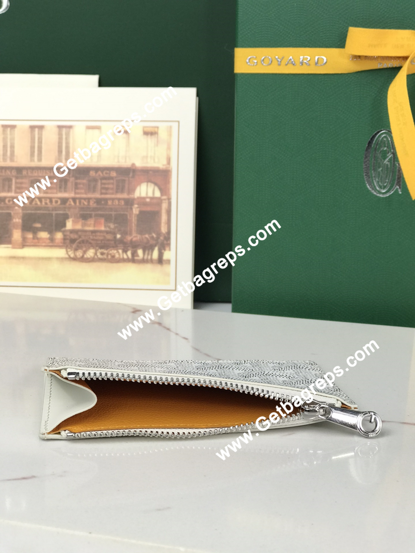 Goyard Bourbon Zipped Card Holder 020244-2