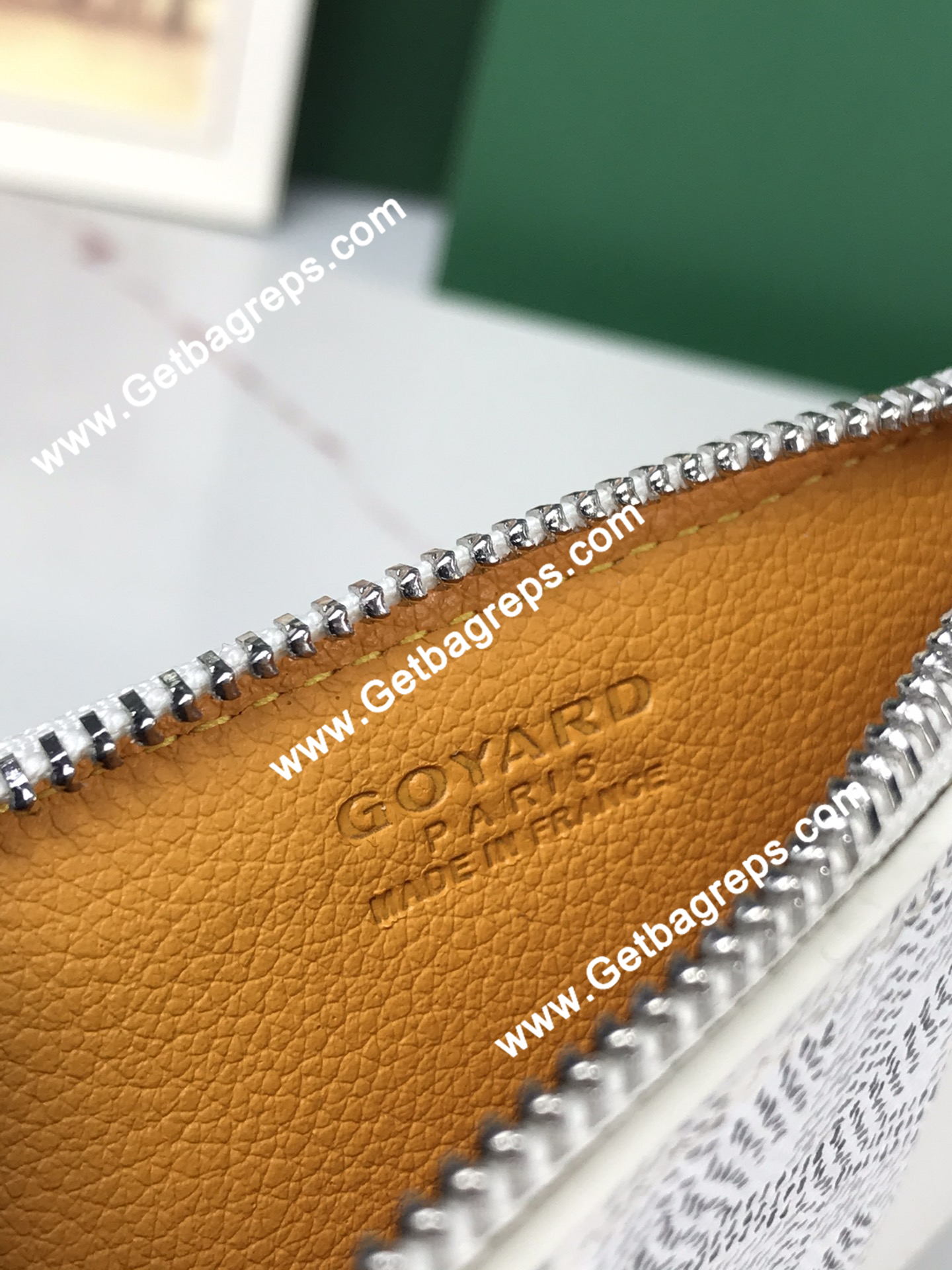 Goyard Bourbon Zipped Card Holder 020244-2