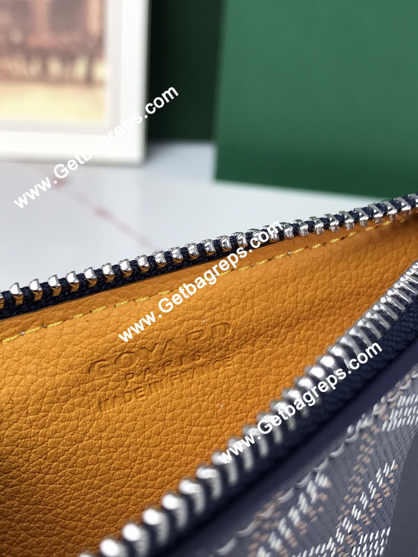 Goyard Bourbon Zipped Card Holder 020244-3