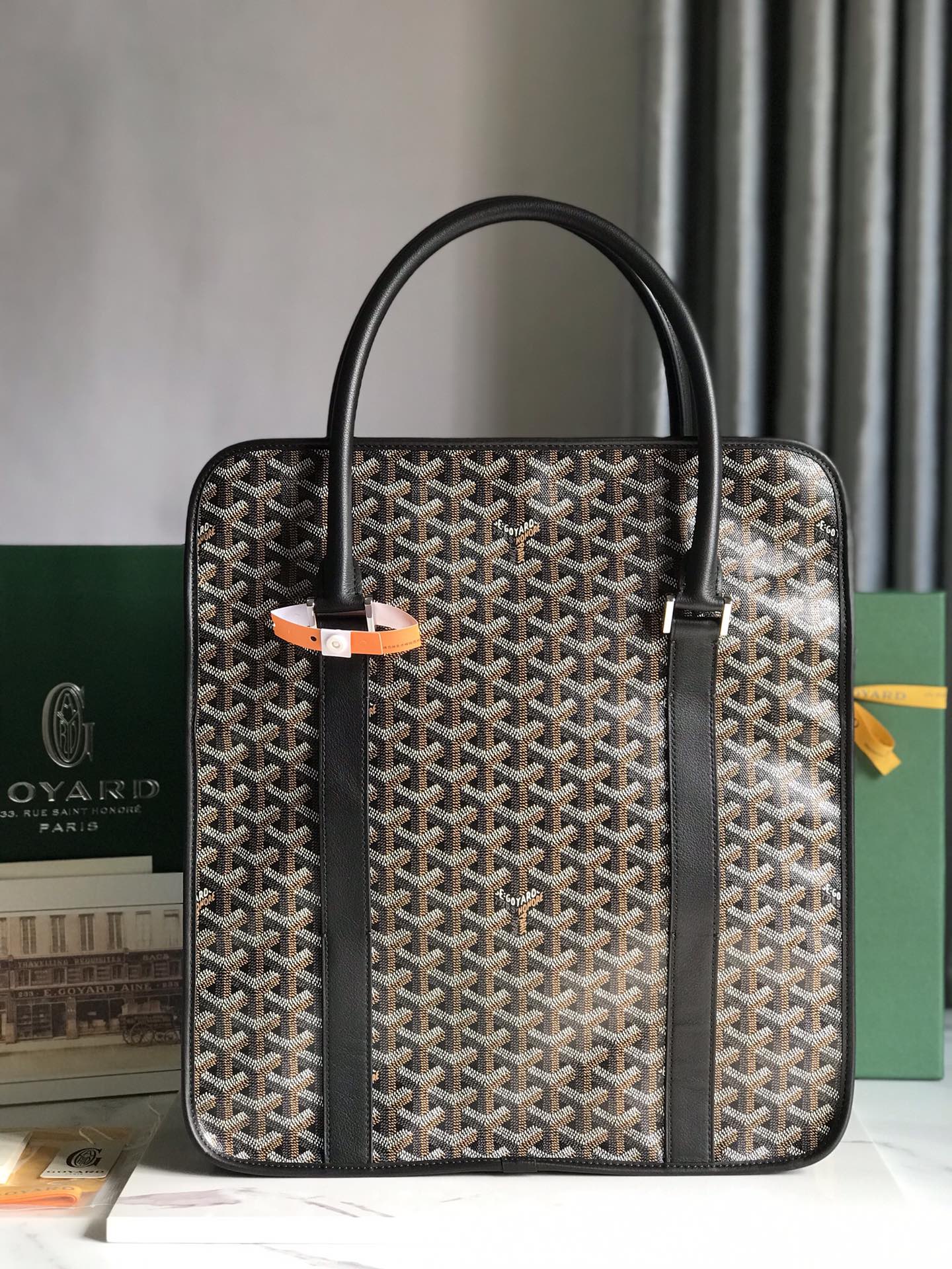 Goyard Bourgogne Bag Black