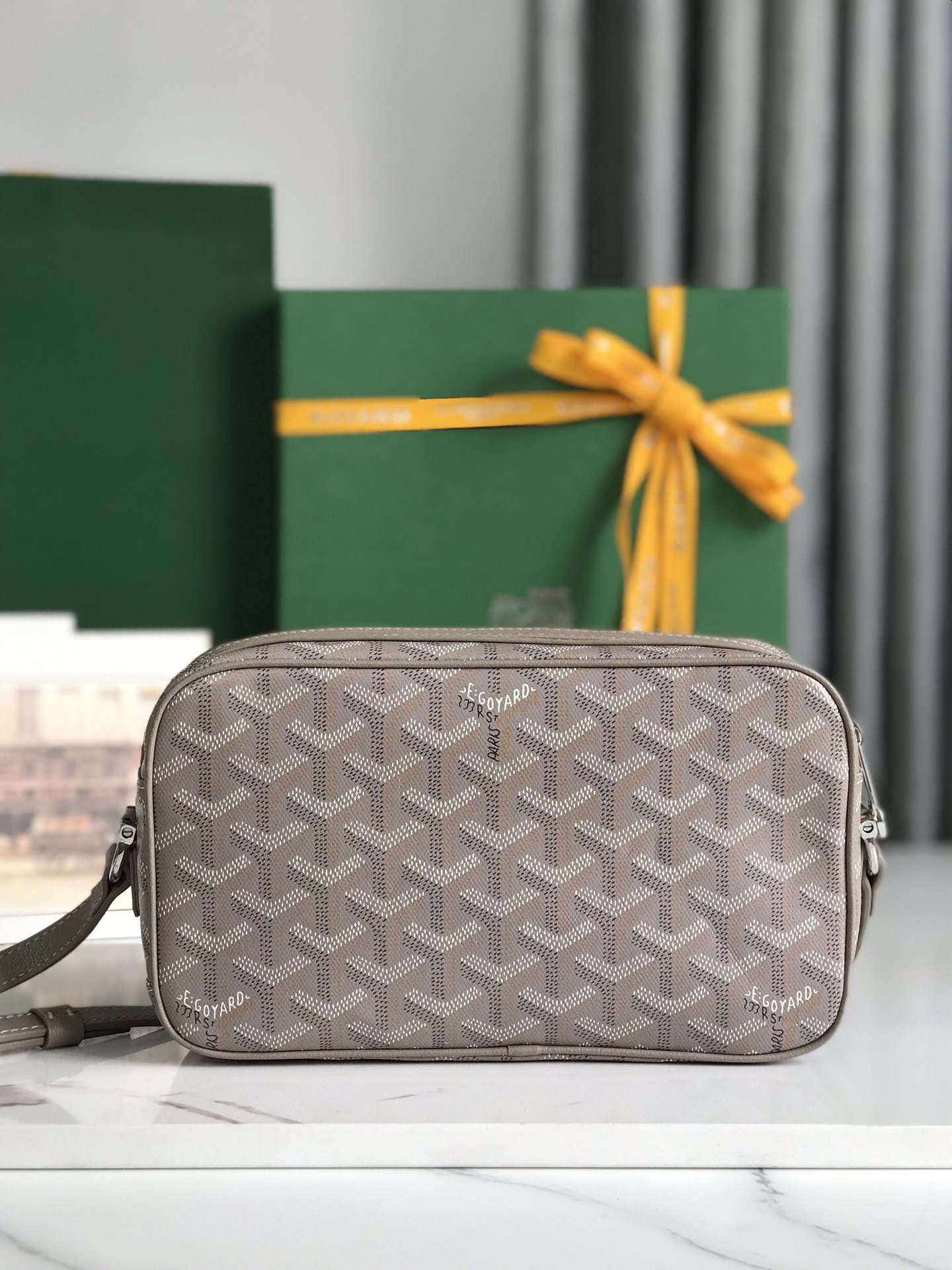Goyard Cap-Vert PM Bag Milk Tea Gray