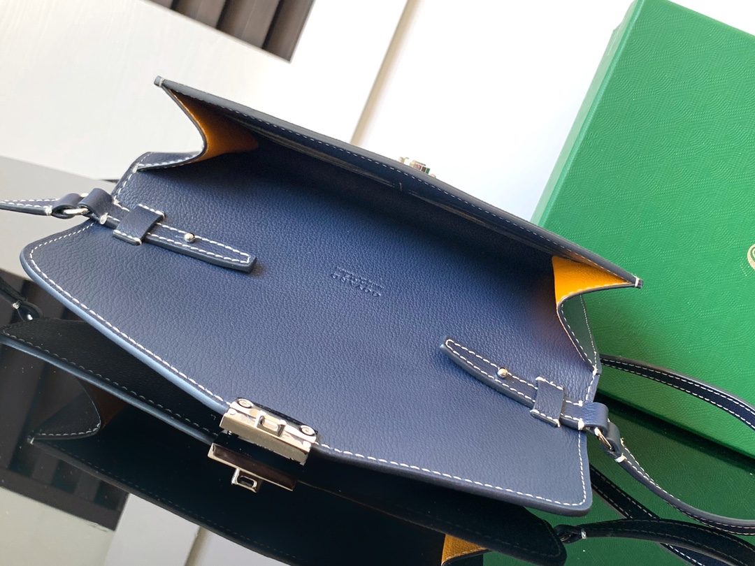 Goyard Chypre Wallet-Pouch Dark Navy