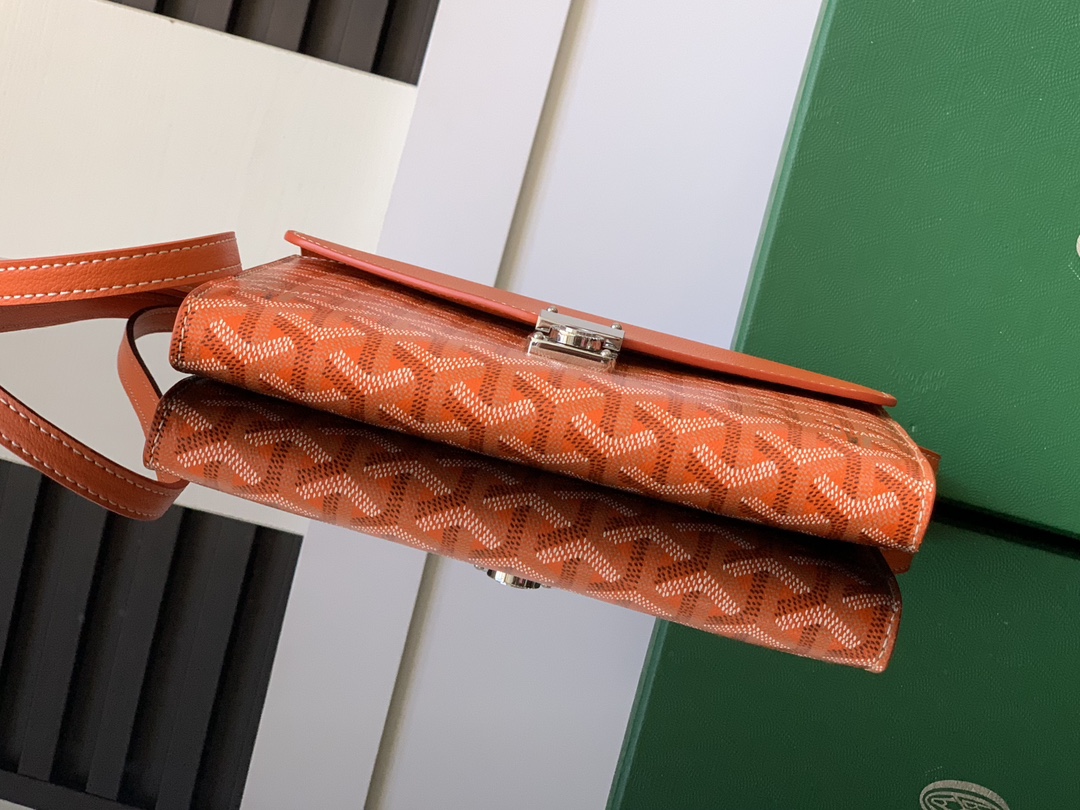 Goyard Chypre Wallet-Pouch Orange