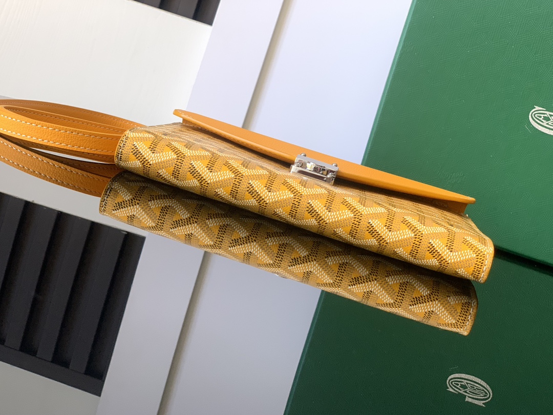 Goyard Chypre Wallet-Pouch Yellow