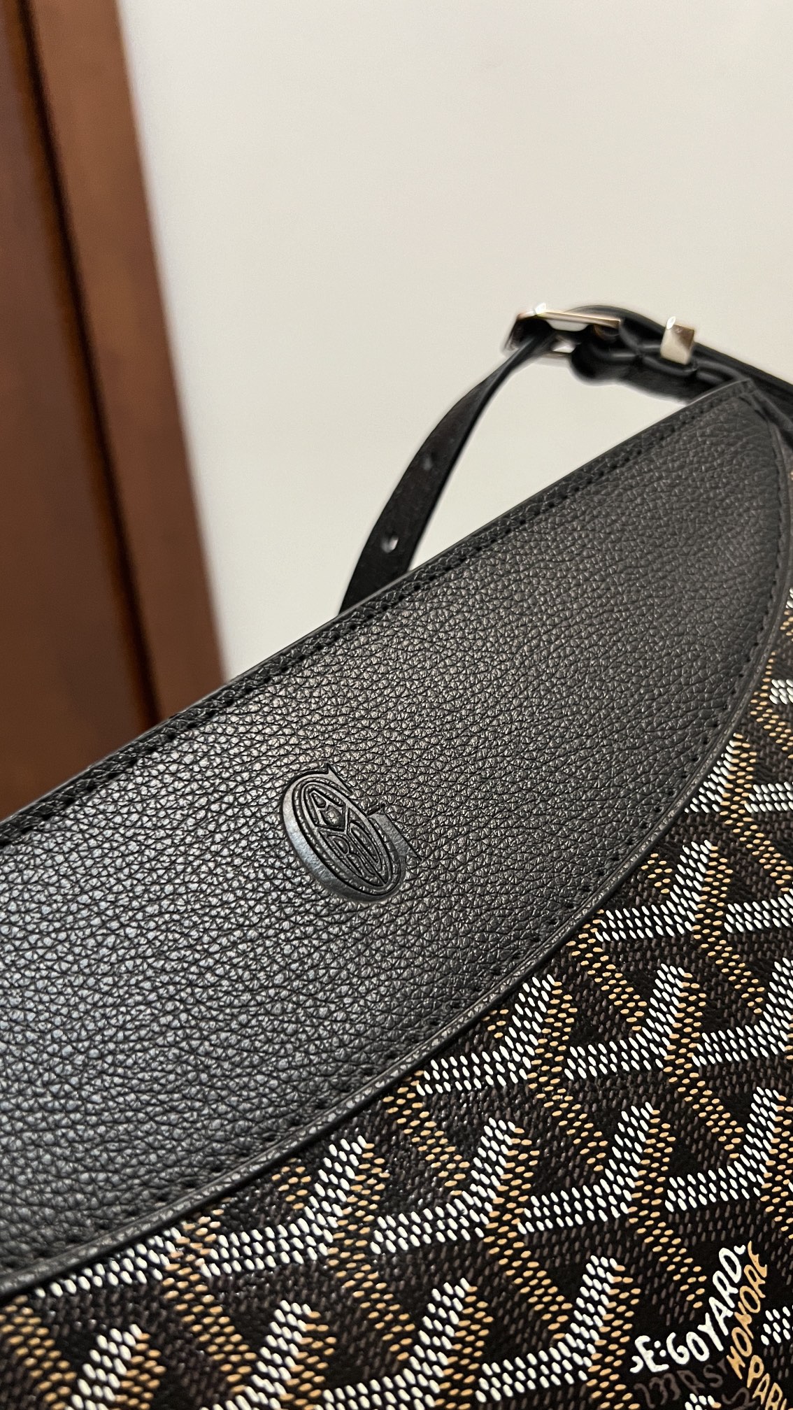 Goyard Hirondelle Bag Black