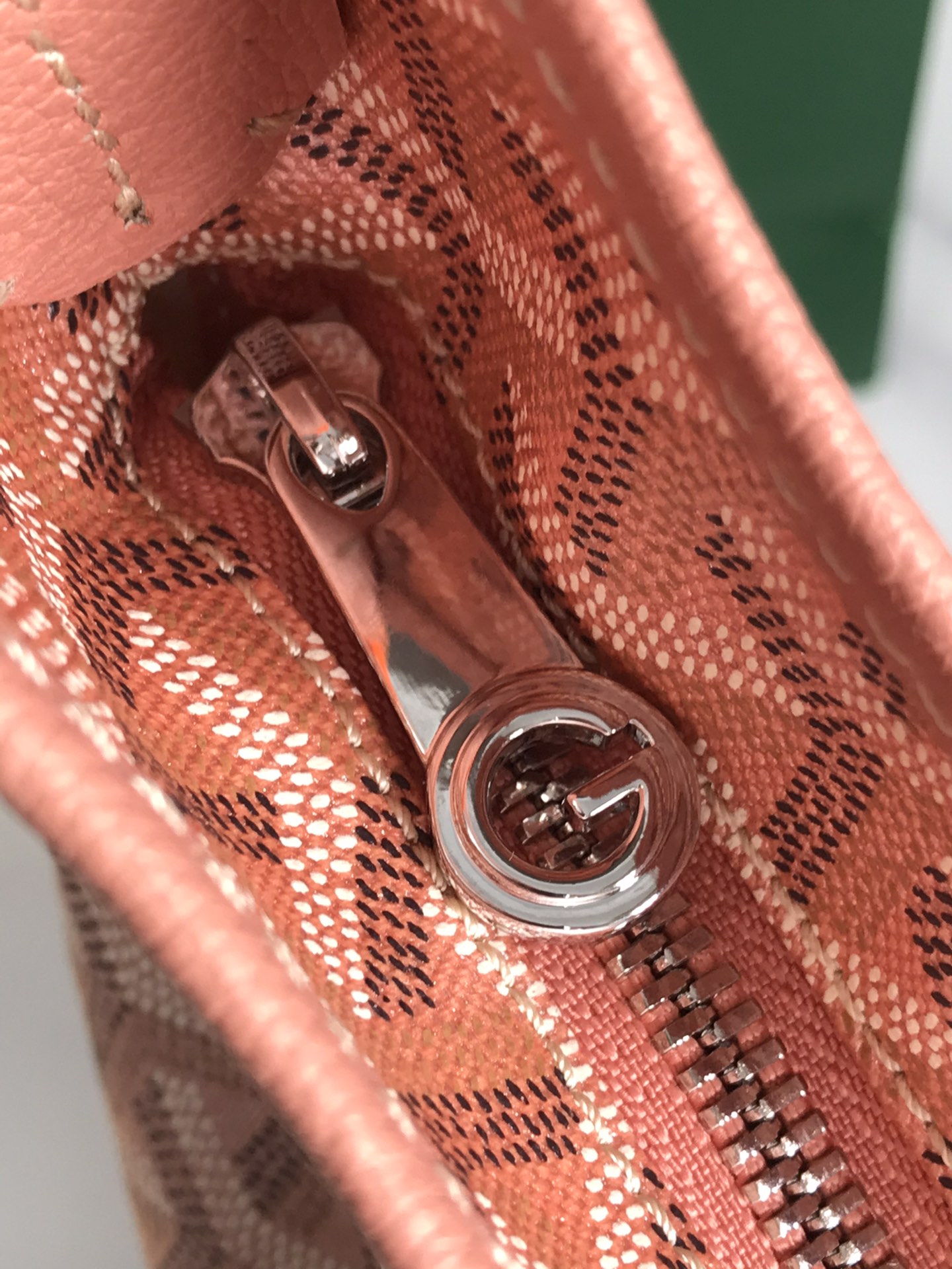 Goyard Hobo Boheme Pearly Pink