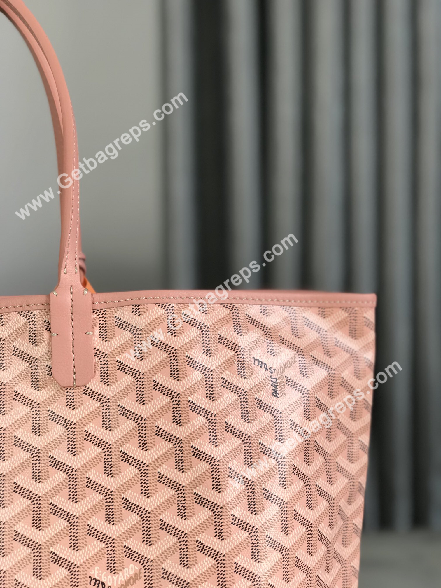Goyard Saint Louis PM Bag Pink