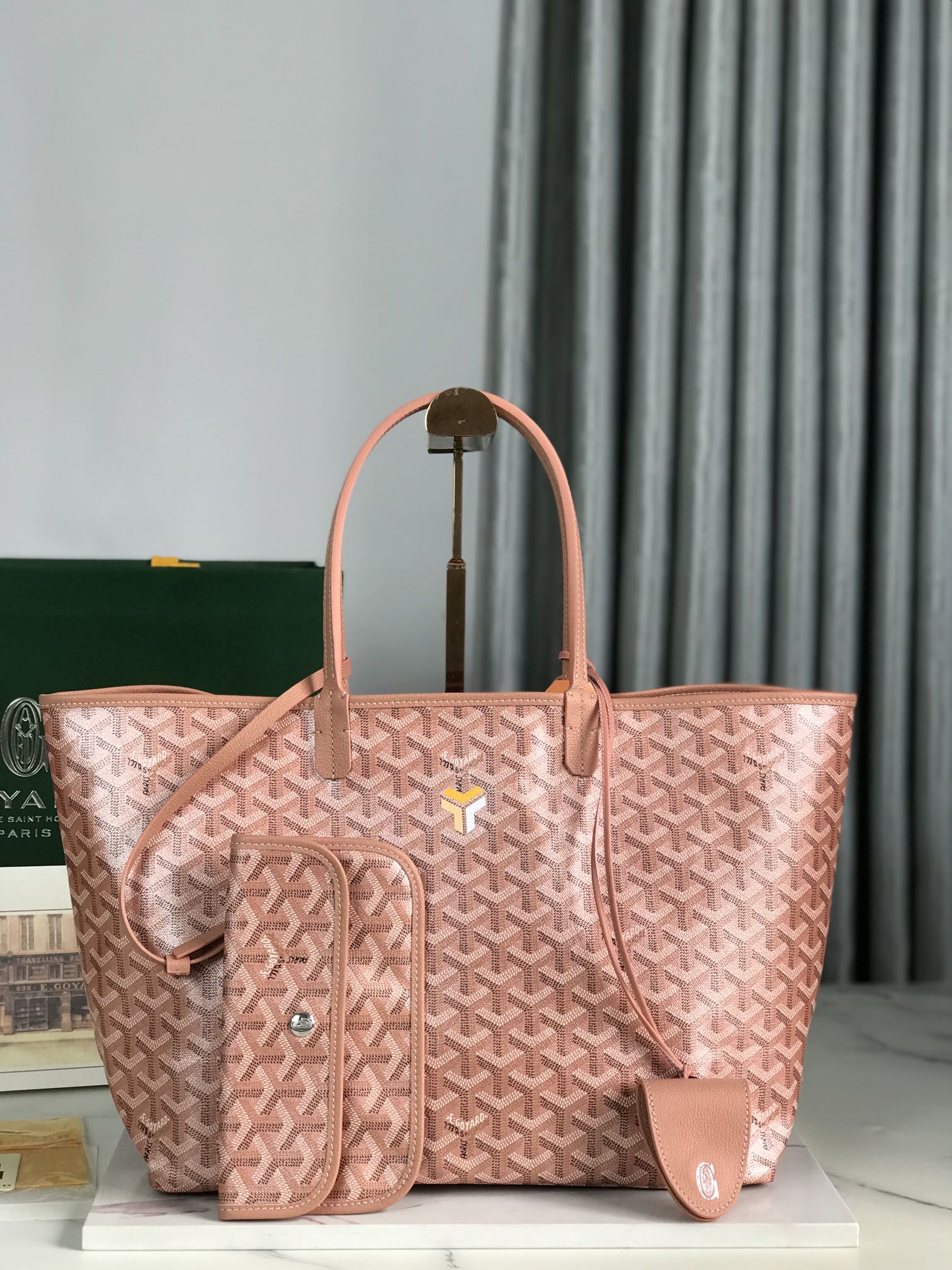 Goyard Saint Louis PM Pearly Pink