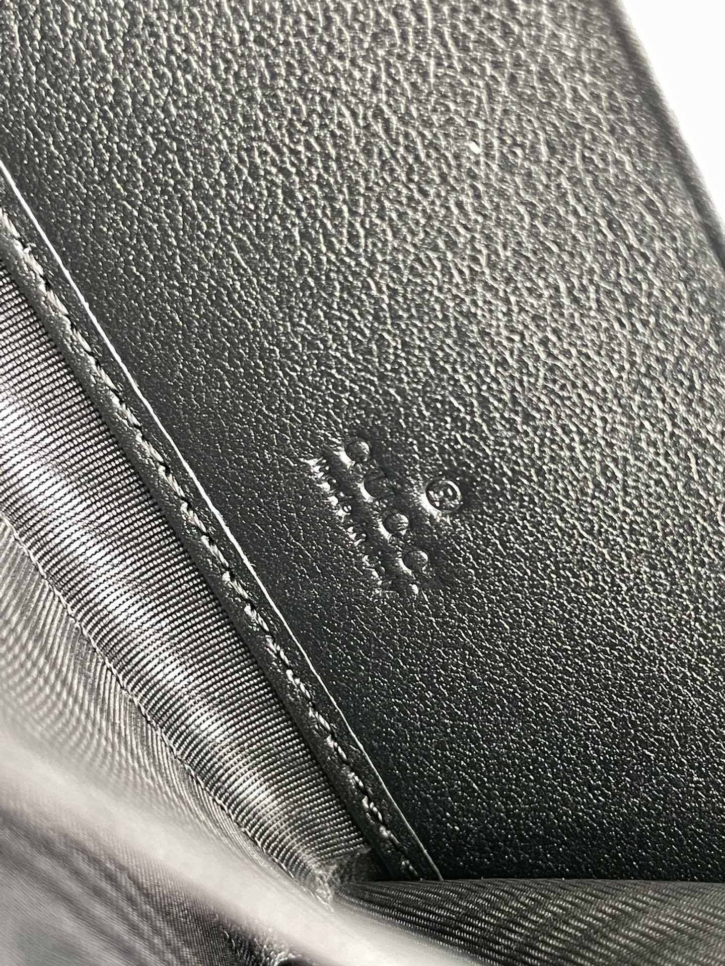 Gucci 307987 Men Wallet-001