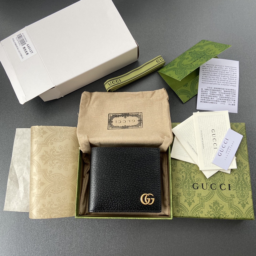 Gucci 428726 GG MARMONT LEATHER BI-FOLD WALLET