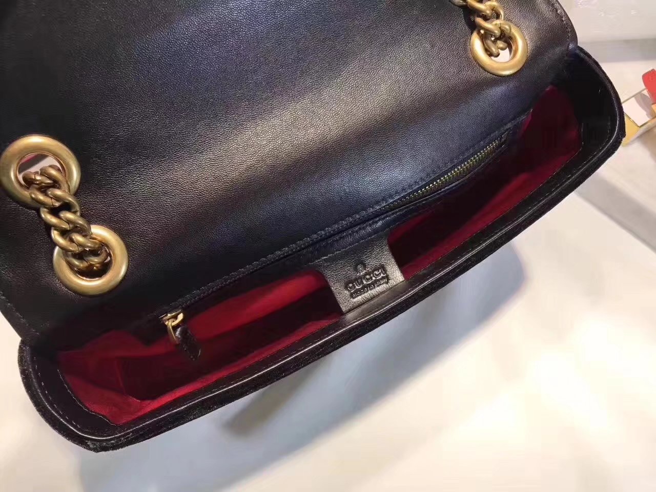 Gucci 443496 GG Marmont Loved Medium Velvet Shoulder Bag Black