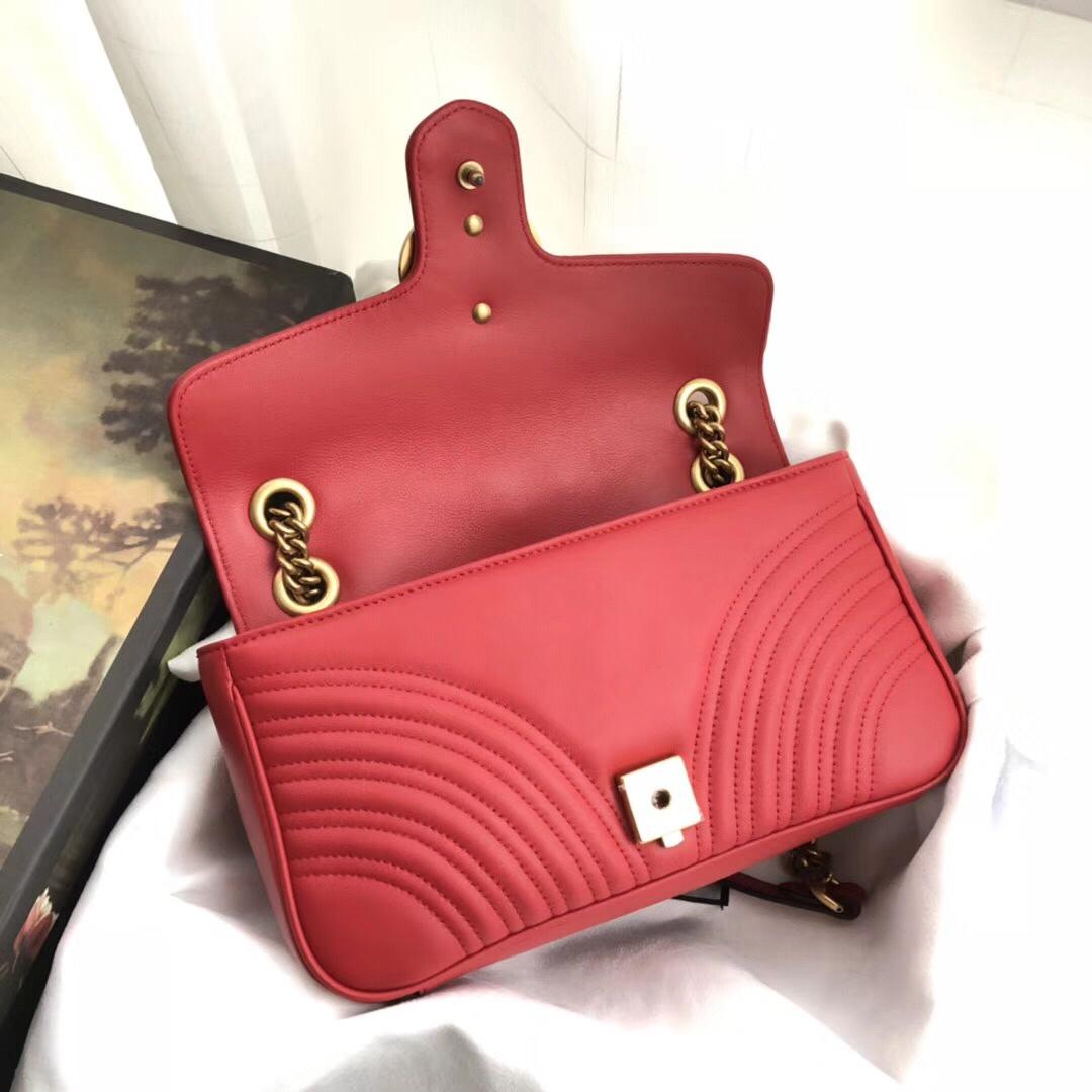 Gucci 446744 GG Marmont Matelasse Mini Bag Red