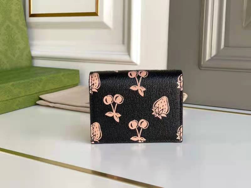 Gucci 456126 Women GG Marmont Card Case Wallet Black Fruit Printing