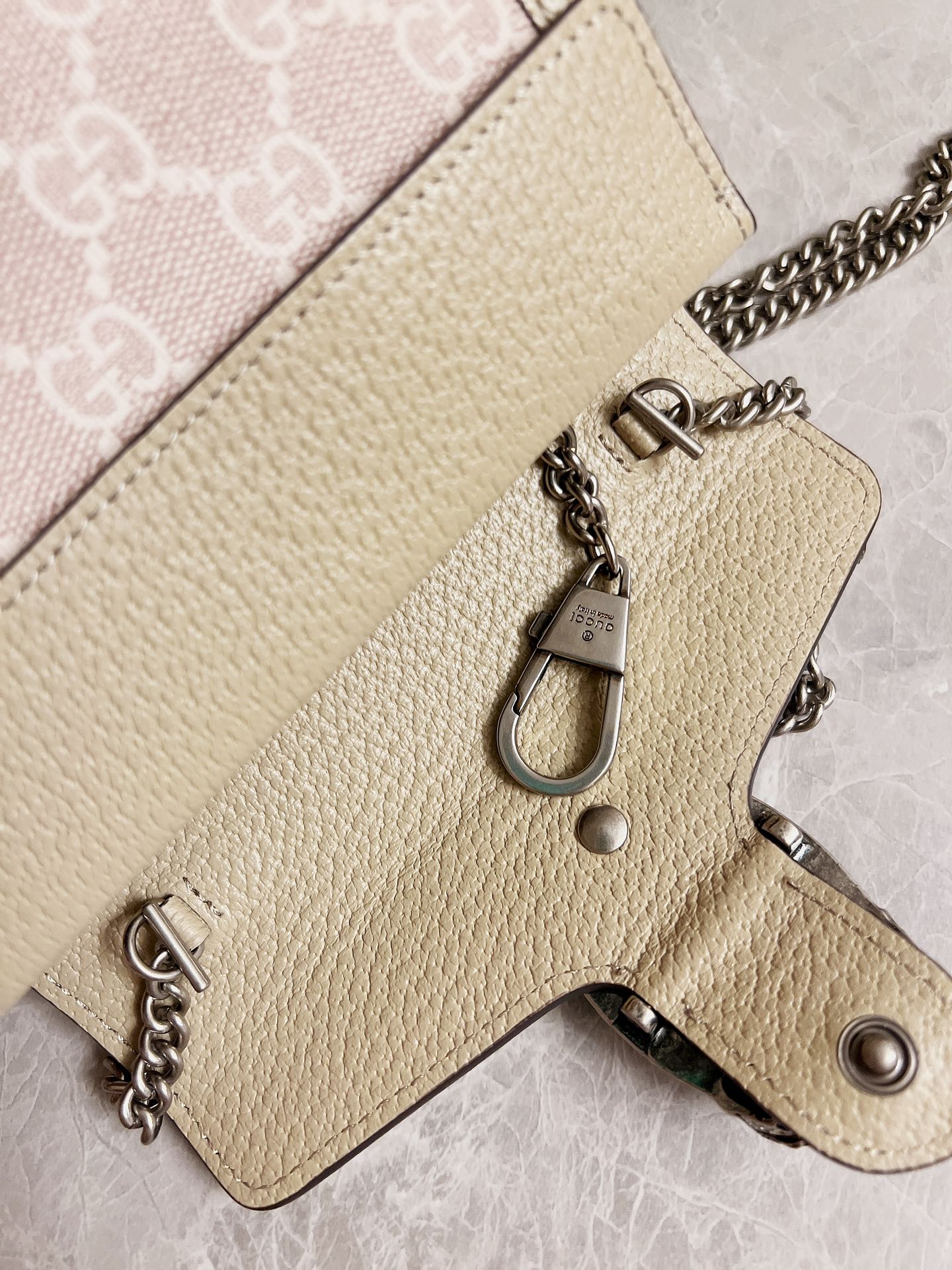 Gucci 476432 Dionysus GG Supreme Super Mini Bag Beige and White