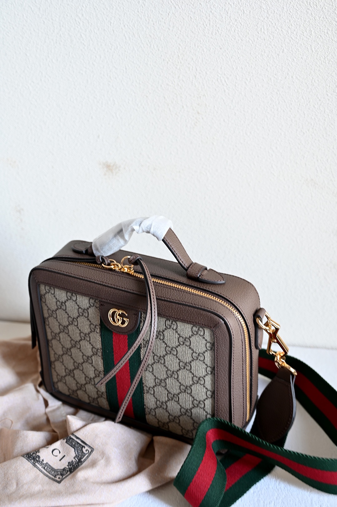 Gucci 550622 Ophidia GG Mini Bag Beige and Ebony GG Supreme Canvas