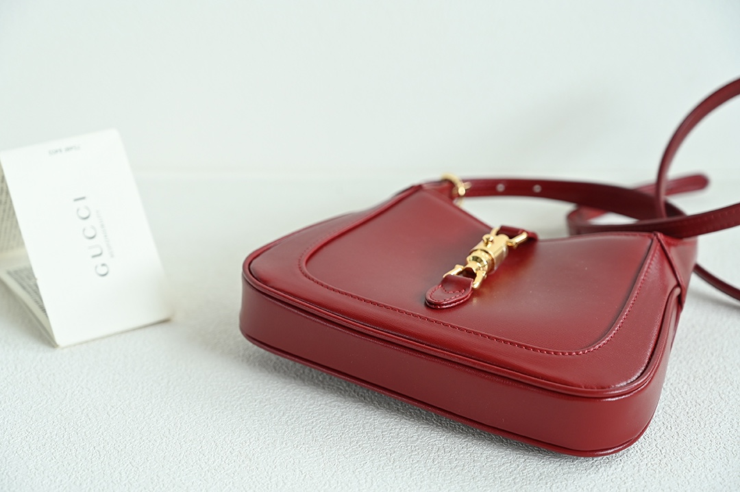 Gucci 637092 JACKIE 1961 Mini Shoulder Bag Red