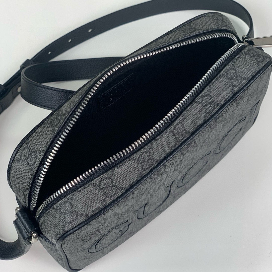 Gucci 768391 GG Shoulder Bag Supreme Canvas